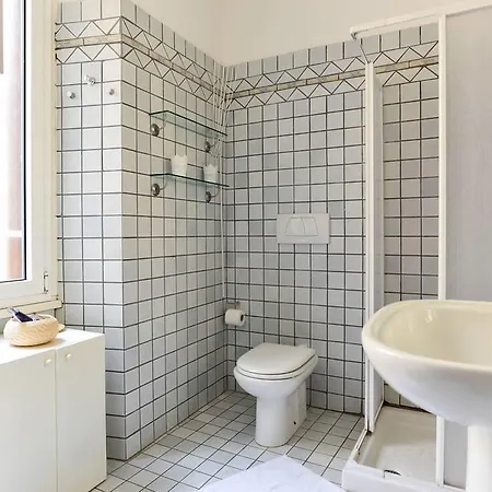Colosseo Luxury דירה